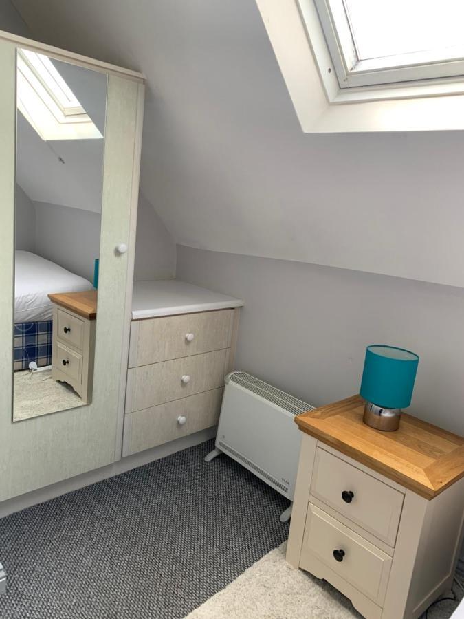 Newcastle Townhouse Apartment Galway Bagian luar foto