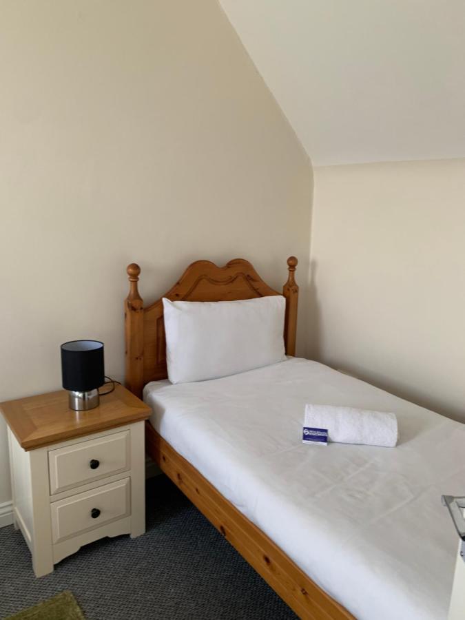 Newcastle Townhouse Apartment Galway Bagian luar foto