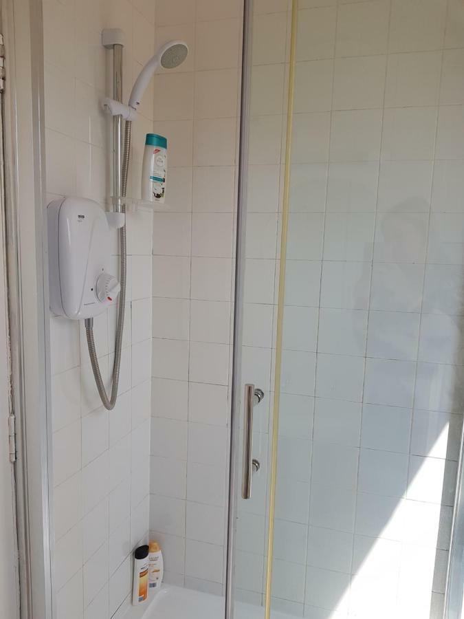 Newcastle Townhouse Apartment Galway Bagian luar foto